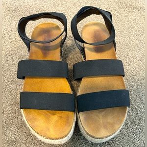 Size 10 Black Sandals